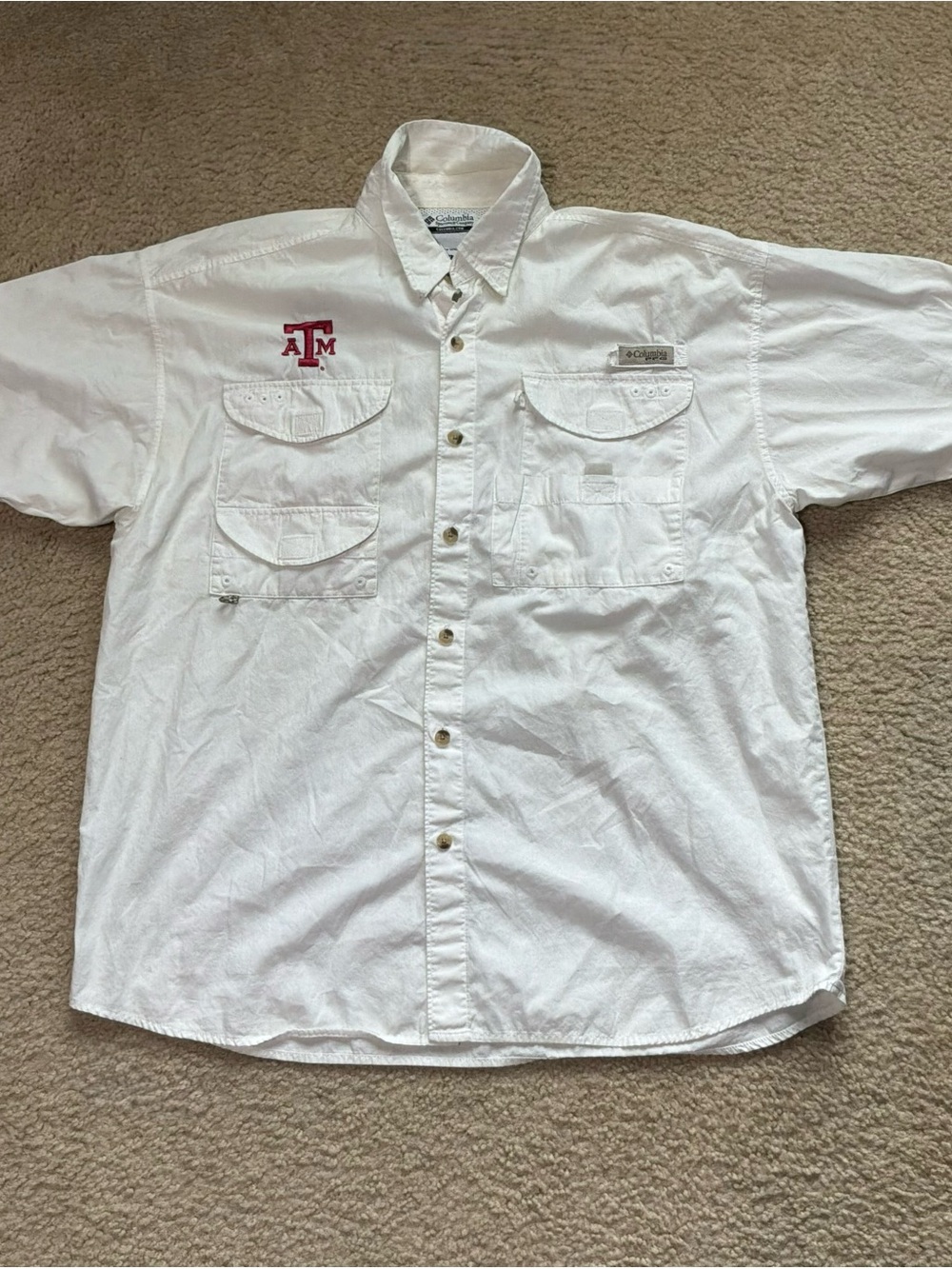 Columbia White Short-Sleeve Button-Down Fishing Shirt with Maroon Texas A&M Logo